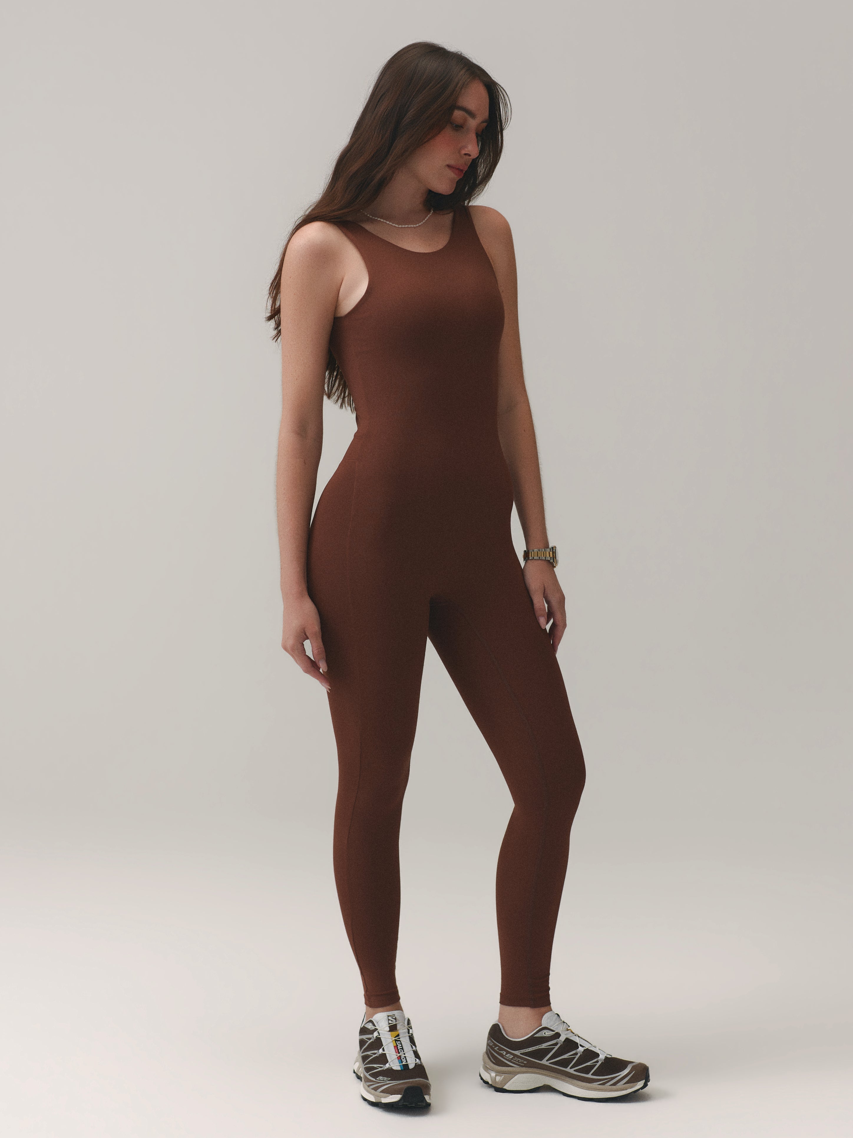 JUMPSUIT SCULPT™ VELVET TRUFFLE