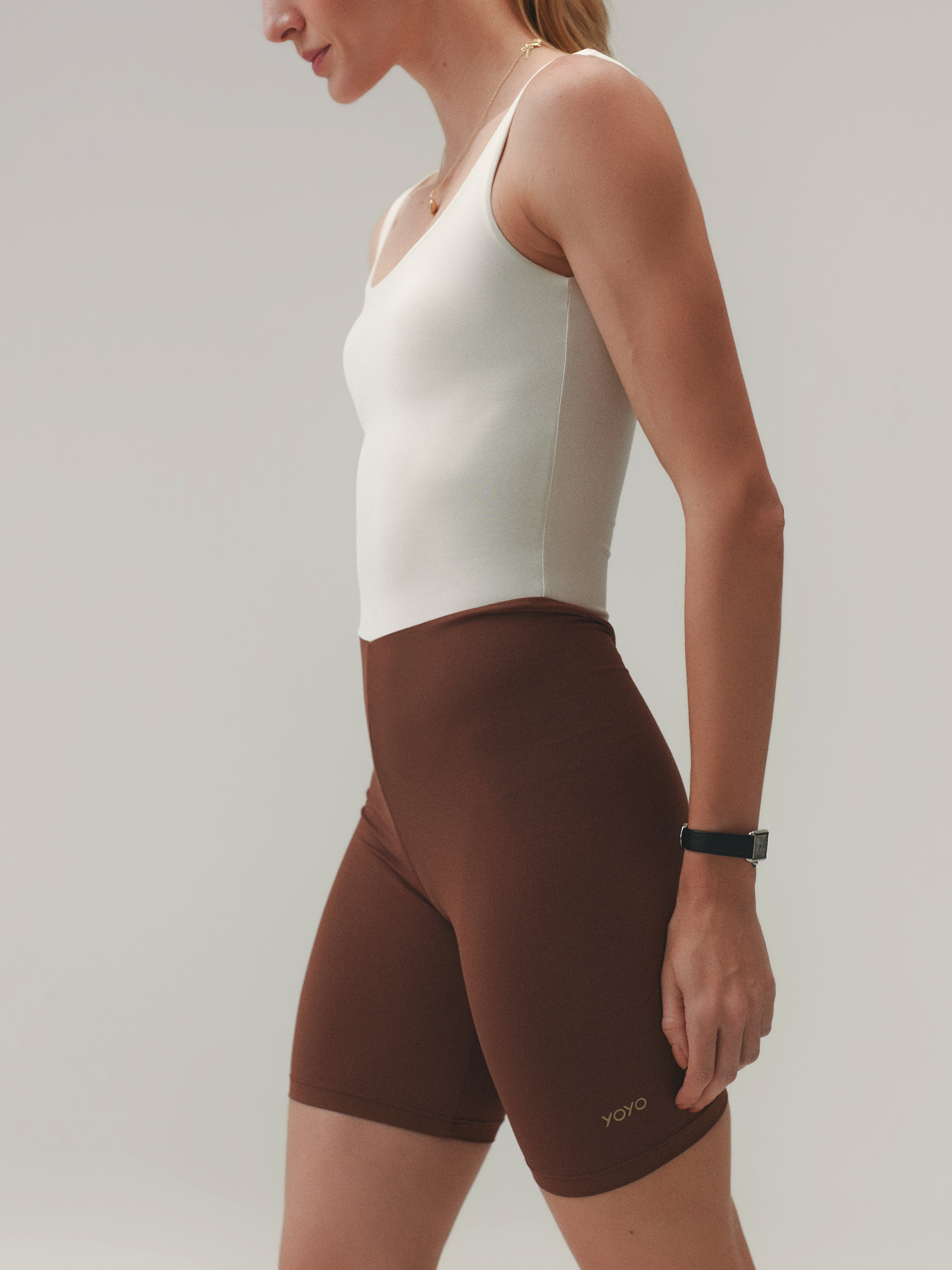 ONESIE BUTTERMILK™ VELVET TRUFFLE