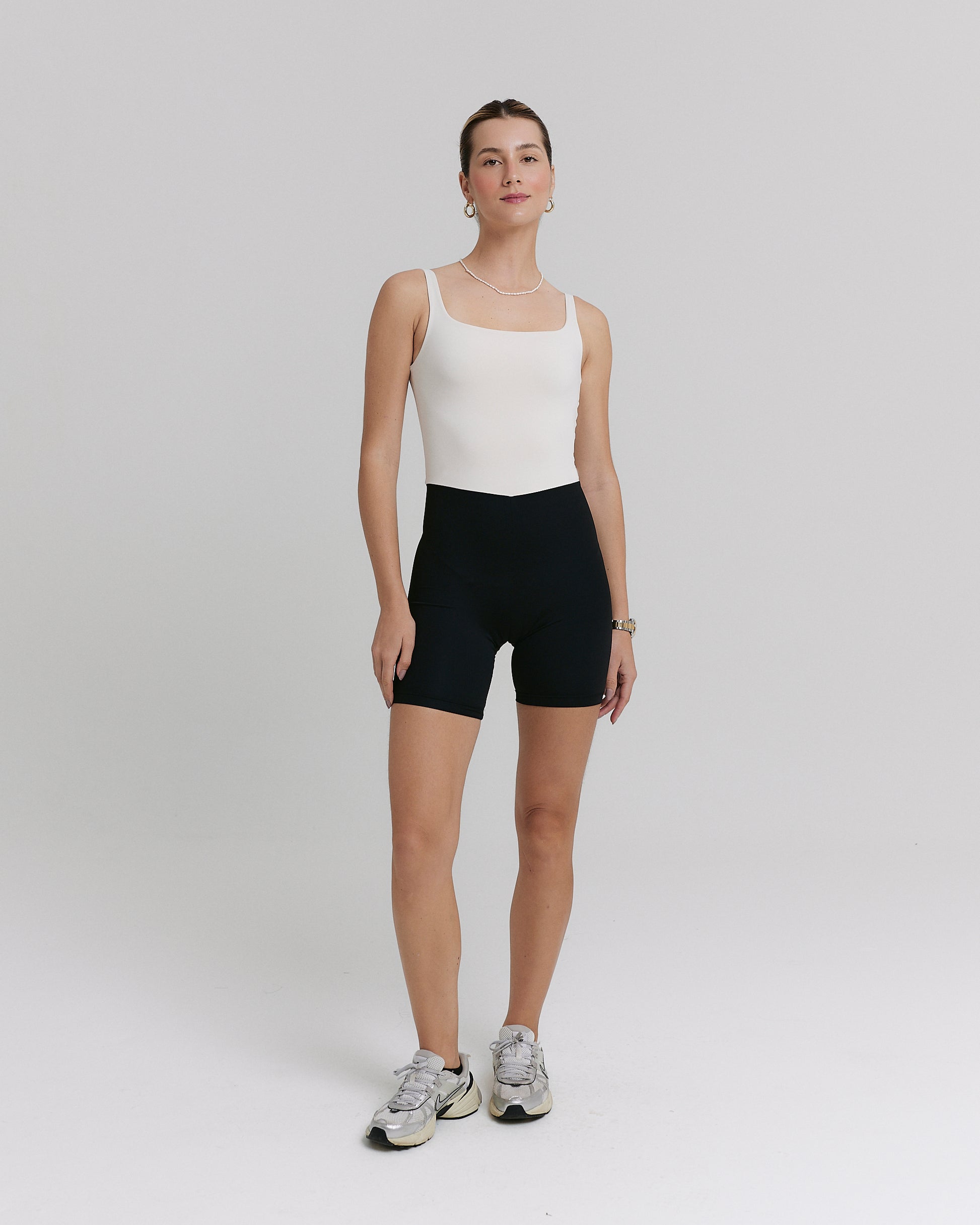 ONESIE BUTTERMILK™ MIDNIGHT / WARM SUGAR